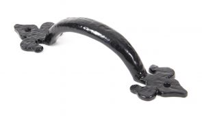 73141 From The Anvil Black Antique 6" Fleur-de-Lys Pull Handle 123mm c&sol;c
