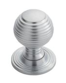 M1005SC - Carlisle Brass Fingertip Design Queen Anne Knob 35mm Satin Chrome