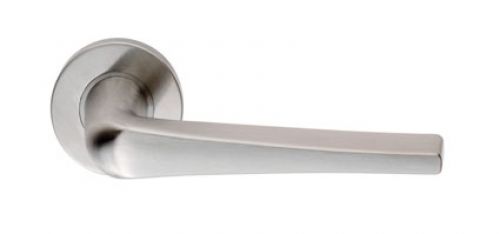 Click Here To Enlarge This Photo Of CSL1160SSS - Carlisle Brass Eurospec 'Plaza' Designer Lever on Round Rose &lpar;G304&rpar; Satin Stainless Steel
