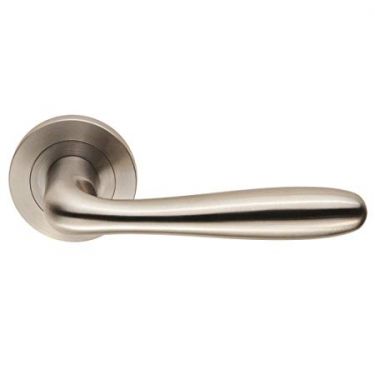 Click Here To Enlarge This Photo Of SWL1127SSS - Carlisle Brass Eurospec 'Peninsula' Designer Lever on Round Rose &lpar;G304&rpar; Satin Stainless Steel