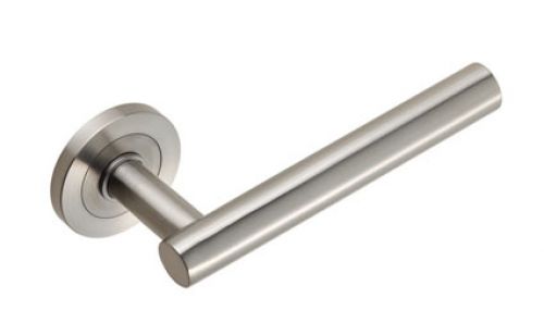 Click Here To Enlarge This Photo Of SWL1194SSS - Carlisle Brass Eurospec 'Philadelphia' Designer Lever on Round Rose &lpar;G304&rpar; Satin Stainless Steel
