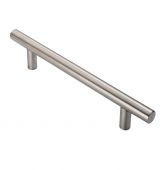 PCT1600SSS - Carlisle Brass Eurospec 775mm &lpar;o&sol;a&rpar; x 600mm &lpar;c&sol;c&rpar; x 30mm &lpar;dia&rpar; Straight Pull Handle &lpar;G316&rpar; Satin Stainless Steel