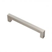 FTD403CSSS - Carlisle Brass Fingertip Design Linear Handle 174mm &lpar;160mm c&sol;c&rpar; Satin Stainless Steel