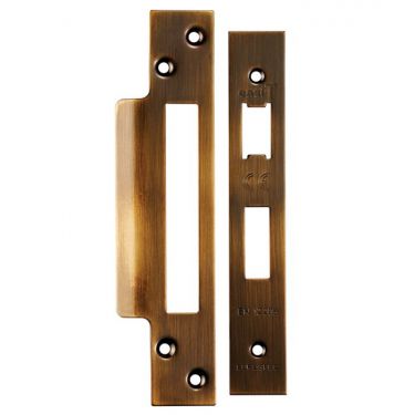 Click Here To Enlarge This Photo Of FSF5004AB Carlisle Brass Eurospec Easi-T Antique Brass Forend Strike & Fixing Pack to Suit Architectural Sashlocks &lpar;BAS&sol;ESS&sol;LSS&rpar;