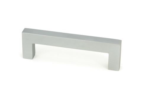 Click Here To Enlarge This Photo Of 50723 From the Anvil Satin Chrome Albers Pull Handle - Small 96mm c&sol;c