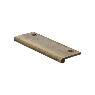 HAMEP100 38-AT Heritage Brass Hammered EP Edge Pull Cabinet Handle 100mm Antique Brass finish