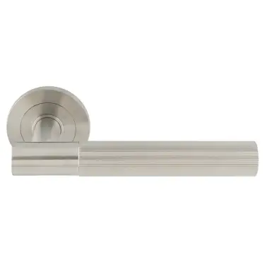 Click Here To Enlarge This Photo Of SWL1172SSS - Carlisle Brass Eurospec 'Arrow' Lever on Round Rose - Satin Stainless Steel
