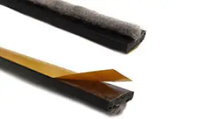 AF1004FS&sol;BLK Astroflame Intumescent Seals &lpar;30 mins&rpar; Fire & Smoke 10x4x2100mm - Black
