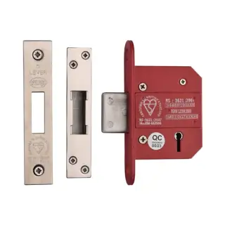 YKDLBS52N-PC&PN - M&period;Marcus York British Standard 5 Lever Deadlock 64mm &lpar;45mm backset&rpar;  - Polished Chrome Finish