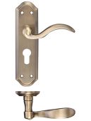FB051EPFB - Zoo Hardware Fulton & Bray 'Winchester' Lever Euro Profile Lock &lpar;47&period;5mm c&sol;c&rpar; Handles &lpar;180 x 48mm&rpar; Florentine Bronze