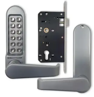 BORG Locks BL5403 FT SC FIRE RATED Medium&sol;Heavy Duty Digital Lock &lpar;Flat Bar&rpar; with Free Passage Mode &lpar;60x72mm Euro Profile Lockcase&rpar; - Satin Chrome