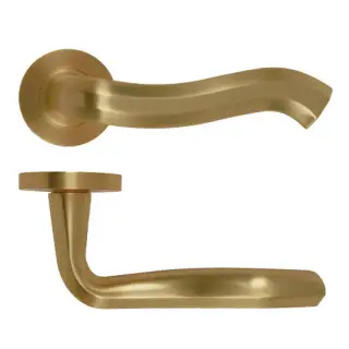 RM190AB - Zoo Hardware Rosso Maniglie 'Rococo' Lever on Round Rose - Antique Brass Finish