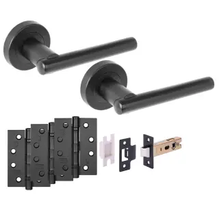 H6103BM - Hunta 'Solus' Matt Black Passage Premium Latch Doorpack with 4" Fire Door Ball Bearing Hinges &lpar;57mm Backset&rpar;
