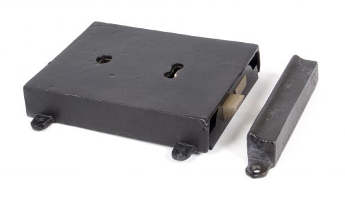 Click Here To Enlarge This Photo Of 33180 From The Anvil Beeswax Rim Lock & Cast Iron Cover